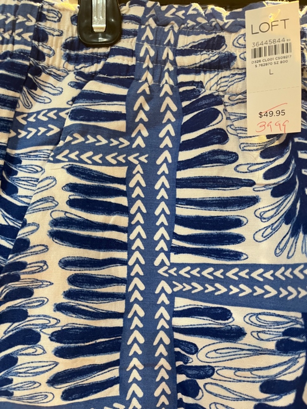 LOFT Navy and White Printed Pull-On Shorts - Picture 3 of 5